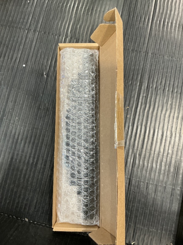 Photo 1 of 10.8V 48WH New Laptop Battery for len-OVO Ideapad Y400 Y410 Y490 Y500 Y510 Y590 L11S6R01 L11L6R02 L12L6E01 L12S6A01 L12S6E01 3ICR19/65-2 3INR19/66-2