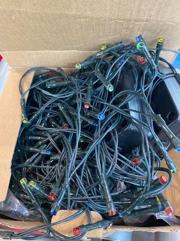 Photo 1 of **MINOR DAMAGED**
Brightown Solar Christmas Lights Outdoor, 4 Pack Total 184FT 480 LED Solar String Lights Outdoor Waterproof Green Wire with 8 Modes, Solar Fairy Light for Garden Yard Patio Party Decors, Multicolor