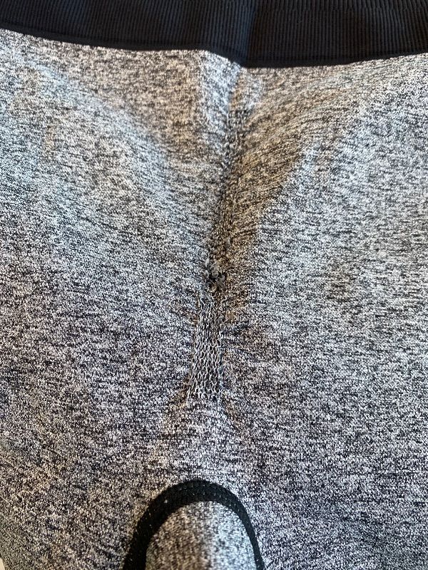 Photo 1 of *MINOR DAMAGE - USED*
SZKANI Workout Leggings for Women Striped Scrunch Butt Lifting Leggings Booty High Waist Yoga Pants Gym Tights(7G#-Gray,M)