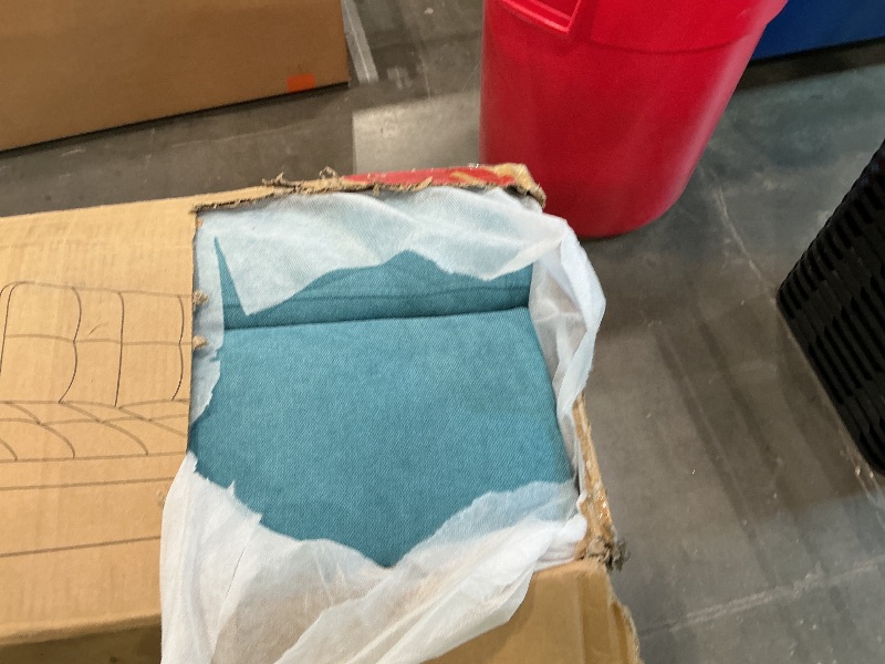 Photo 1 of A left on chase