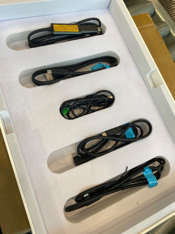 Photo 1 of *Untested*
14" Triple Laptop Screen Extender, 1080P FHD IPS Ultra-Slim Portable Dual Monitor for Laptop, USB C HDMI Plug-Play Monitor Extender for Triple Display for MacOS/Windows, Fits 13-17.3" Laptops