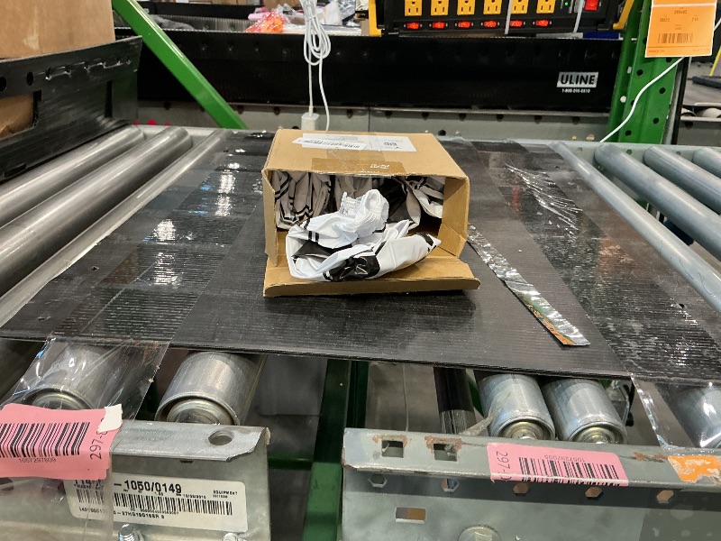 Photo 1 of **MISSING PIECES** FUTUREPLUSX ONLY 5 PCS Beach Balls, 12 Inches Inflatable Soccer Ball for Kids Summer Party Favors, Water Games, Hawaiian Tropical Theme Party Decorations