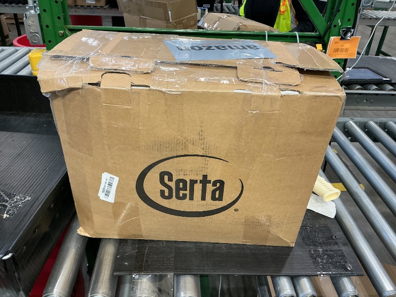 Photo 1 of *Minor Damaged*
Serta Hotel Collection Pillows White Goose Feather Down Fiber Gusseted 100% Cotton, Queen Size Set of 2, 2 Count