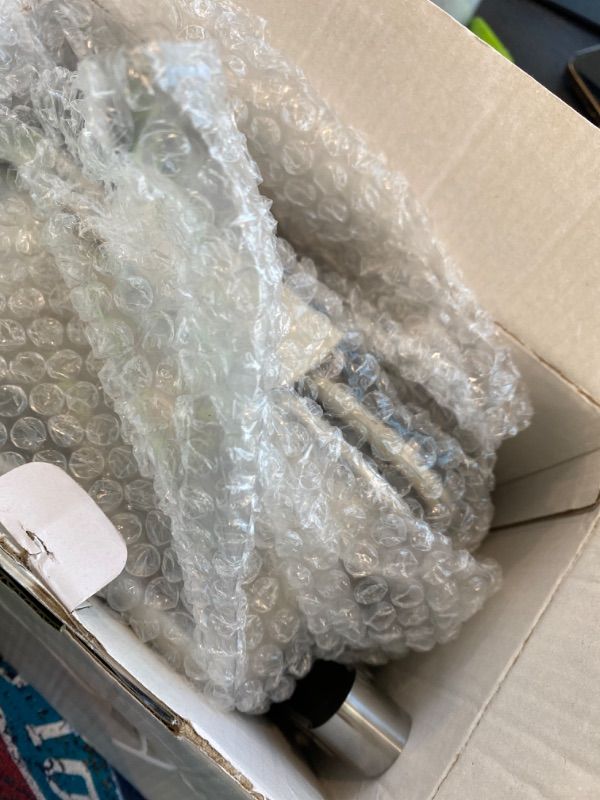 Photo 1 of **MINOR DAMAGE**
Stainless Steel Deep Fryer,Portable Outdoor Cooking Pot with Basket,Lid,Handle,and Oil Filter Screen,Multi-Functional Food Container,Perfect for Frying Chicken,French Fries,or Noodles,2.3L/78oz