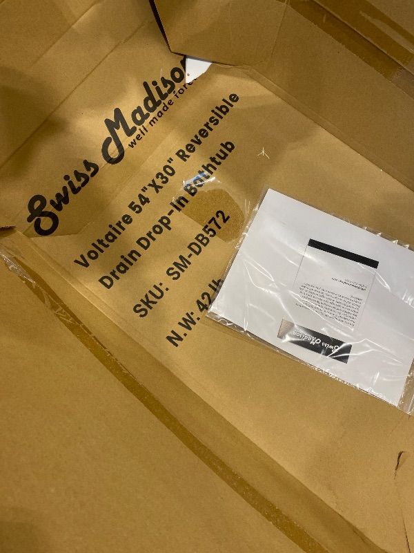 Photo 1 of *Minor Damaged - Check clerk notes*
Swiss Madison Bathtub