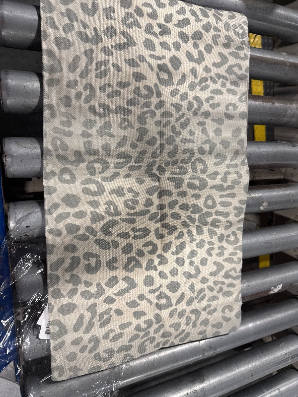Photo 1 of ** SIMILAR IMAGE UNKNOWN SIZE OR BRAND**Leopard Print Pillow Covers 18x18 Pack of 2 Sage Green Animal Pattern Cheetah Decorative Throw Pillow Covers Outdoor Decor Boho Abstract Modern Pillowcase Farmhouse Cushion Case for Couch Sofa