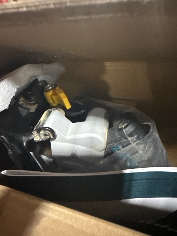 Photo 1 of ** DIRTY**Enventor Mini Circular Saw, 5.8A 4-1/2" Electric Circular Saws with 6 Saw Blades, Laser Guide, Max Cutting Depth 1-11/16"(90°), 1-1/8"(45°) for Soft Metal, Wood, Tile, Drywall, Plastic Cutting