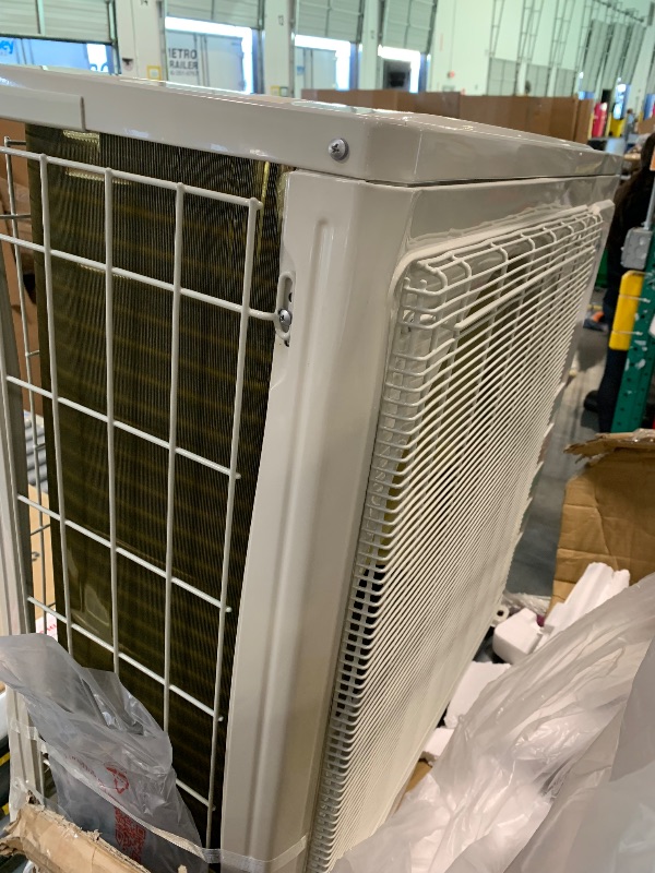 Photo 1 of ****ONLY OUTDOOR UNIT IN BOX, MISSING WIRES, AND CONTROLS UNABLE TO TEST*** 28K 3 Zone Mini Split Air Conditioner and Heater, 20 SEER2 208-230V 12000 BTU Wifi Mini Split AC/Heating System Multi Zone, Ductless, Wall Unit, with Installation Kits