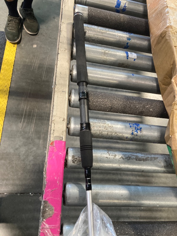 Photo 1 of ***MISSING REEL*** PENN 7’ Pursuit IV 2-Piece Fishing Rod and Reel (Size 4000) Inshore Spinning Combos, 7’, 1 Graphite Composite Fishing Rod with 5 Reel, Durable and Lightweight, Black/Silver