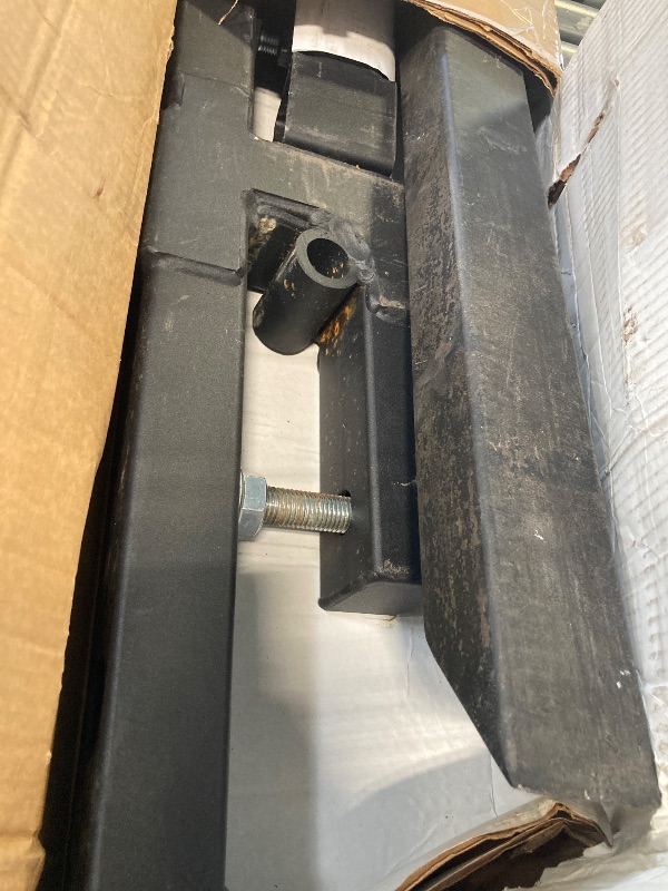 Photo 1 of ****MINOR RUST DAMAGE*** YINTATECH 60" 2000lbs Clamp on Pallet Forks Heavy Duty Tractor Forks with Adjustable Stabilizer Bar Tractor Bucket Forks for Tractor Attachments, Skid Steer, Loader Bucket