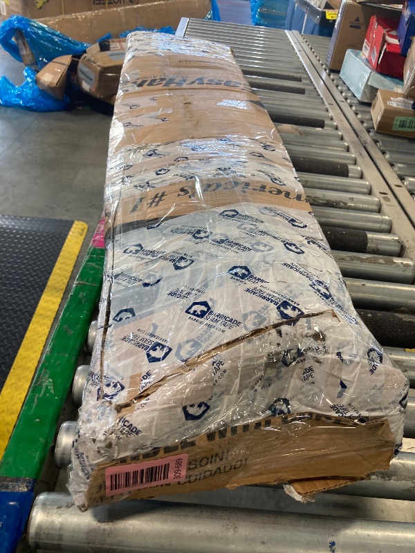 Photo 1 of ****MINOR RUST DAMAGE*** YINTATECH 60" 2000lbs Clamp on Pallet Forks Heavy Duty Tractor Forks with Adjustable Stabilizer Bar Tractor Bucket Forks for Tractor Attachments, Skid Steer, Loader Bucket