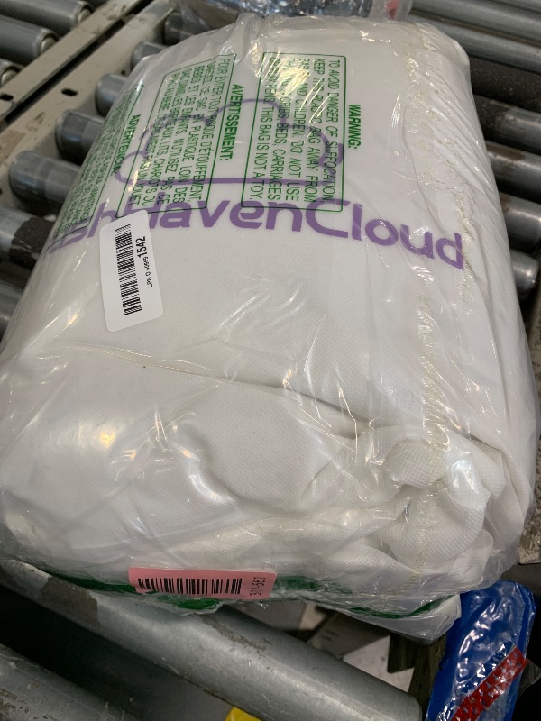 Photo 1 of ****01 PILLOW***PlushHavenCloud White Goose Down Pillow Luxury Hotel Bed Pillow with 100% 1000+ Fill Power, Goose Feather Pillow for Sleeping, 700 Thread Count Cotton Shell, King Size- Soft, 1 Pack