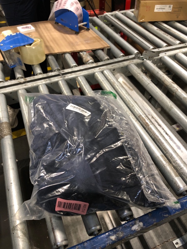 Photo 1 of **SIMILAR TO PHOTO** NEWCOSPLAY Super Soft Throw Blanket Dark Navy Premium Silky Flannel Fleece 3D Ribbed Jacquard Lightweight Bed Blanket All Season Use (Dark Navy, Throw(50"x60"))