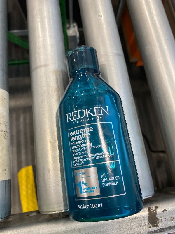 Photo 1 of **USED**Redken Extreme Length Shampoo For Damaged Hair - Prevents Breakage and Strengthens Hair, Infused With Biotin For Hair Growth, 10.1 Fl Oz