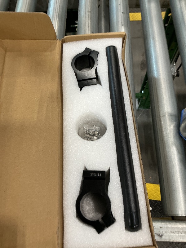 Photo 1 of 35mm Motorcycle Handlebars 7/8" Motorcycle Fork Clip ons Handlebars for Hon-da CB500 CB650 CB750 1969-1982 CBX CL77 MR250 SL350 CB450 CL450 CX500 GB500 GL500 CB550 Su-zuki TS-250 GN-400 GT-550 GS-7