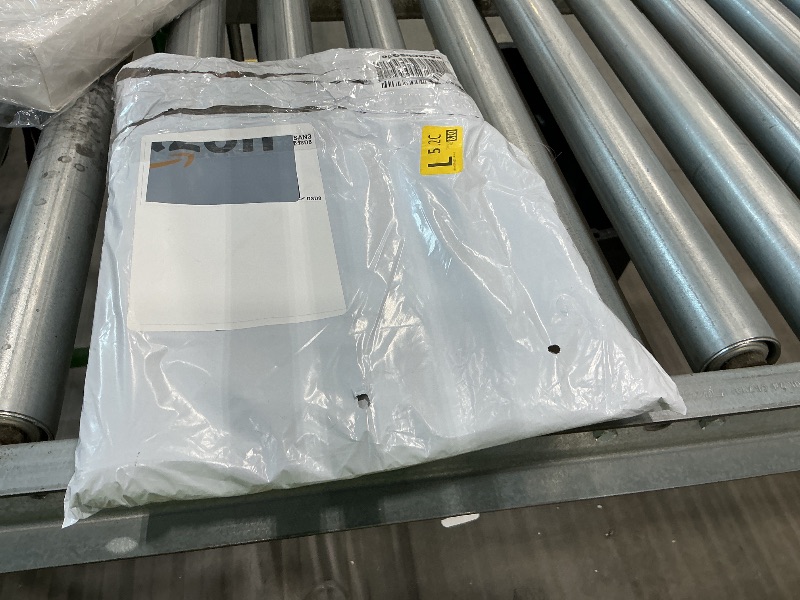 Photo 1 of *Missing Parts - Check clerk notes*
Fuxury 100 Pcs 12x15.5" Poly Mailers Shipping Bags for Clothing,Self Seal Plastic Mailing Envelopes for Packaging Postal Return Small Business,White