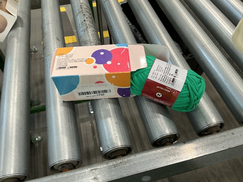 Photo 1 of 60g Spring Green Yarn for Crocheting and Knitting;66m (72yds) Cotton Yarn for Beginners with Easy-to-See Stitches;Worsted-Weight Medium #4;Cotton-Nylon Blend Yarn for Beginners Crochet Kit Making