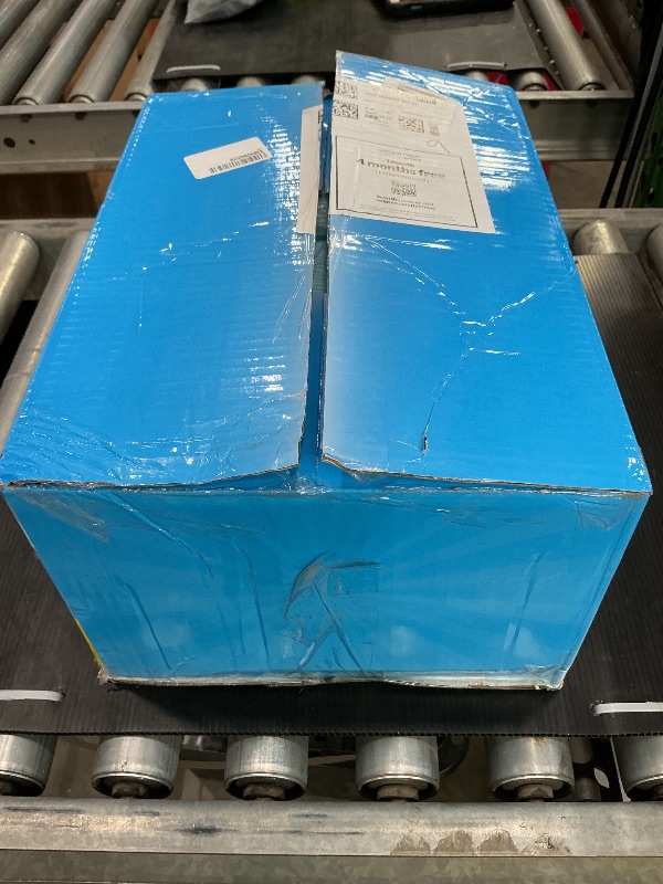 Photo 1 of 100 Count 22” x 22” Super Absorbency Disposable Underpads, Leakproof Quick Drying Disposable Pads for Baby, Puppy and Adults, Puppy Pads, Cat Pee Pads for Dogs, Potty Puppy Training Pads