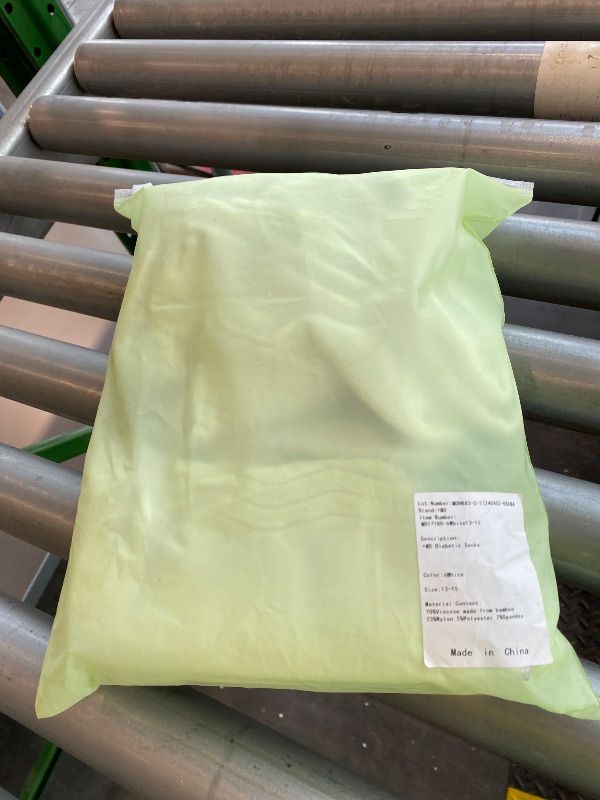 Photo 1 of +MD Diabetic Socks for Men Women-6 Pairs Ankle Non-Binding Extra Wide, Seamless Circulator Socks for Edema 13-15 White Size Large-XL