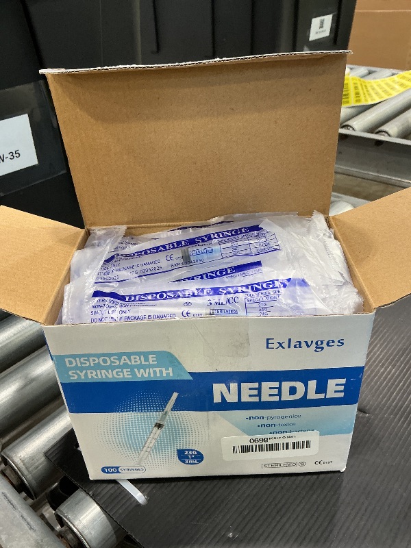 Photo 1 of 100 Pack Disposable 3ml/cc Lab Syringes with 23Ga 1 Inch Needle Luer Lock, Individually Sealed Packed