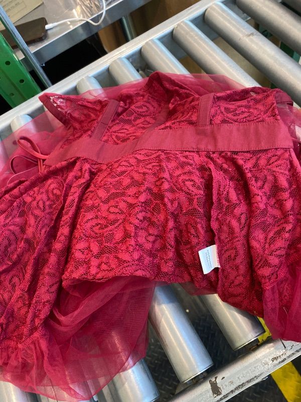 Photo 1 of *Missing Parts*
L'VOW Women Standing Collar Tulle Cape Gothic Cape Witch Cloak for Halloween Vampire Cosplay(Burgundy Red)