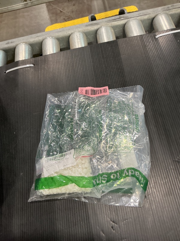 Photo 1 of 500 Pieces Plastic Hole Plugs Round Button Plugs for Cabinet Cupboard Shelves 3/16 Inch White Screw Caps Drilling Cover Plugs