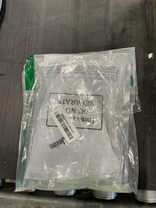 Photo 1 of 2 Pcs Hair Coloring Highlighting Cap Reusable Silicone Highlight Cap Pull Through Caps for Hair Coloring Frosting Cap with Hook Hair Dye Cap with Holes Hair Salon Tools Hairdressing Highlighting Kit