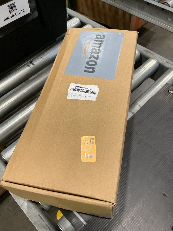 Photo 1 of 2 Pcs Garden Obelisk Trellis for Climbing Plants Outdoor 6 Ft Rose Bush Round Trellis for Pots Rustproof Metal Plant Flower Trellises for Clematis Vine Jasmine Support Outdoor Indoor