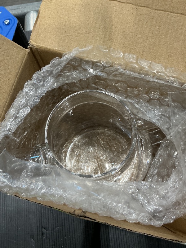 Photo 1 of *Missing lid* ASDVsadwreeffqfSHUWEICAO- Glass Teapot, Stovetop and Microwave Safe Glass Borosilicate Teapot, 60.8 oz Clear Glass Pitcherwith Natural Bamboo Lid and Removable Filter for Making Flower Tea and Juice