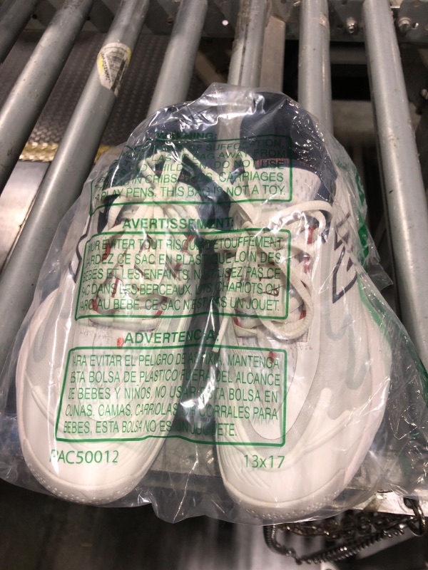 Photo 1 of ***used***dirty***New Balance Women's Fresh Foam X Ct-Rally Tennis Shoe, White/Astro Dust, 6