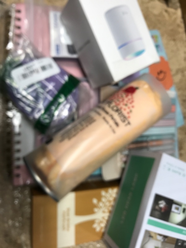 Photo 1 of *FINAL SALE ASSORTED HOUSEHOLD ITEMS 10 