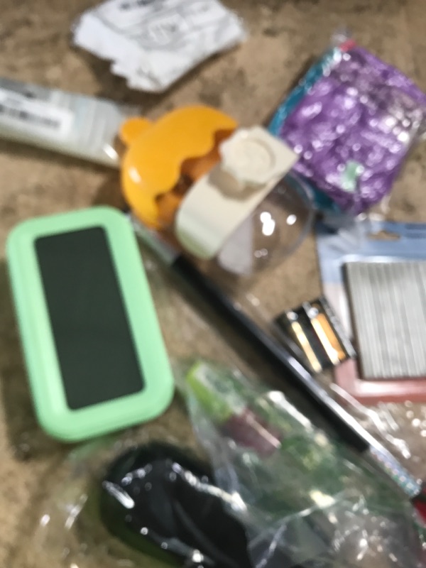 Photo 1 of *FINAL SALE 10 ASSORTED HOUSEHOLD ITEMS 