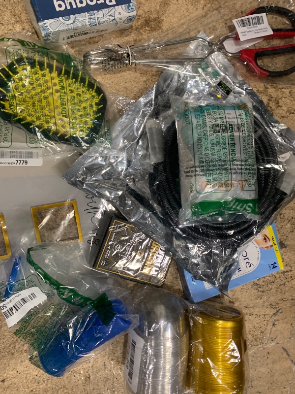 Photo 1 of *FINAL SALE 10 ASSORTED HOUSEHOLD ITEMS