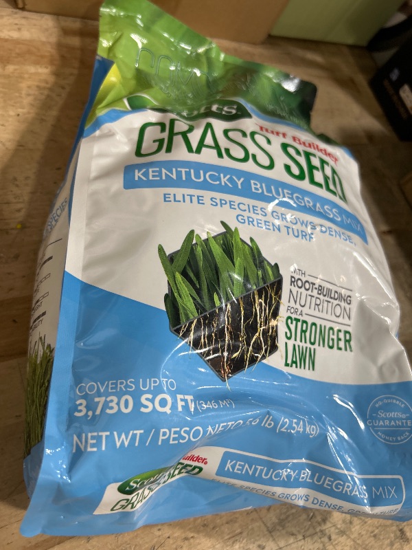 Photo 1 of (FAIR) Scotts Turf Builder Grass Seed Kentucky Bluegrass Mix with Fertilizer and Soil Improver, Grows Dense, Green Turf, 5.6 lbs.
