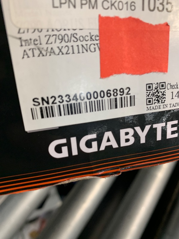 Photo 1 of ***(MAJOR DAMAGE/ SEE NOTES)***GIGABYTE Z790 AORUS Elite AX (LGA 1700/ Intel Z790/ ATX/ DDR5/ Quad M.2/ PCIe 5.0/ USB 3.2 Gen2X2 Type-C/Intel WiFi 6E/ 2.5GbE LAN/Q-Flash Plus/PCIe EZ-Latch/Gaming Motherboard)
