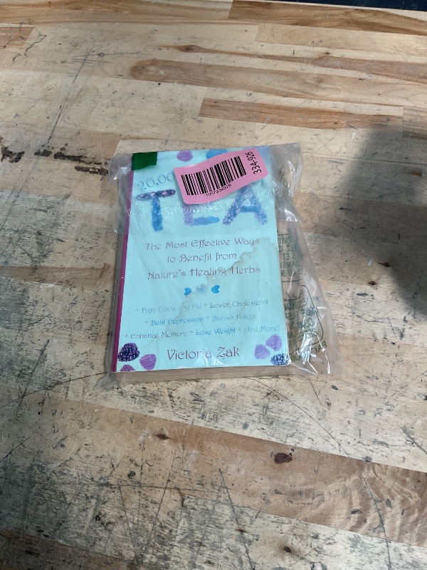 Photo 1 of [(20, 000 Secrets of Tea: The Most Effective Ways to Benefit from Nature's Healing Herbs)] [Author: Victoria Zak] published on (January, 2000)