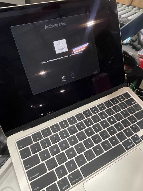 Photo 1 of ***SEE NOTES***
FOR PARTS SEE NOTES ** Apple 2025 MacBook Air 13-inch Laptop with M4 chip: Built for Apple Intelligence