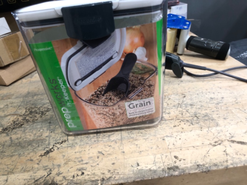 Photo 1 of **SMALL BROKEN OFF SECTON ON TOP OF CONTAINER** ProKeeper 2.5-Quart Grain Storage Container with Hinged Lid, Clear – BPA-Free, Airtight Seal