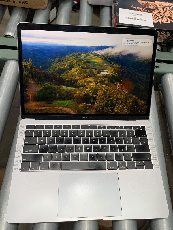 Photo 1 of *** SEE NOTES ***Apple 2025 MacBook Air 13-inch Laptop with M4 chip: Built for Apple Intelligence, 13.6-inch Liquid Retina Display, 16GB Unified Memory, 512GB SSD Storage, 12MP Center Stage Camera, Touch ID; Silver