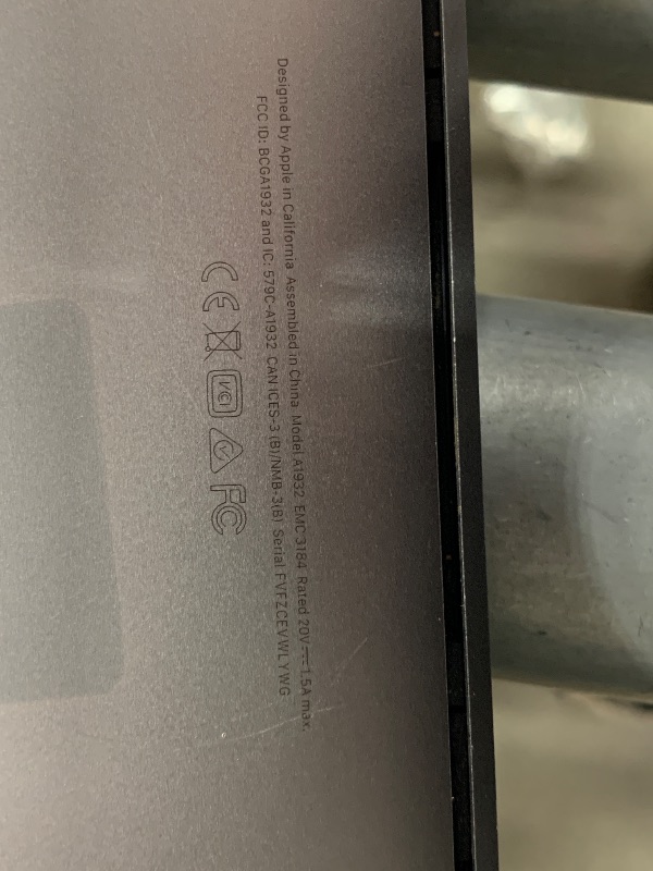 Photo 1 of *** SEE NOTES ***Apple 2025 MacBook Air 13-inch Laptop with M4 chip: Built for Apple Intelligence, 13.6-inch Liquid Retina Display, 16GB Unified Memory, 512GB SSD Storage, 12MP Center Stage Camera, Touch ID; Silver