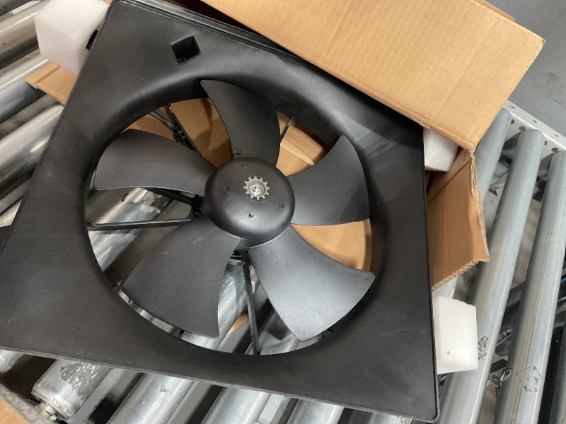 Photo 1 of ***********HOUSING IS CRACKED******************
WEDOAUTO 620-232 Engine Radiator Cooling Fan Assembly Fit for Honda CR-V 2002-2006, for Honda Element 2003 2004 2005 2006 2007 2008 2009 2010 2011 Replace# HO3115116 19015PNLG01 19015PZDA01