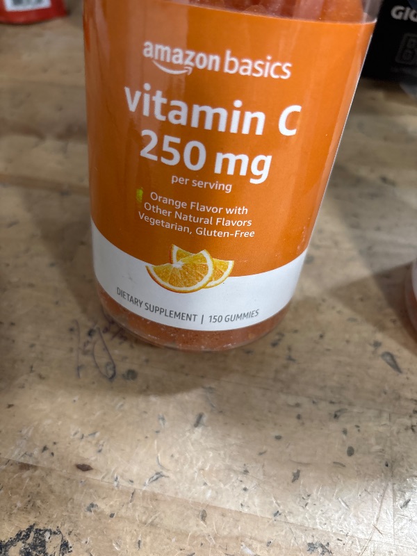 Photo 1 of ** EXP 11/25**Amazon Basics Vitamin C 250 mg Gummies, Orange, 150 Count (2 per Serving), Immune Health (Previously Solimo)