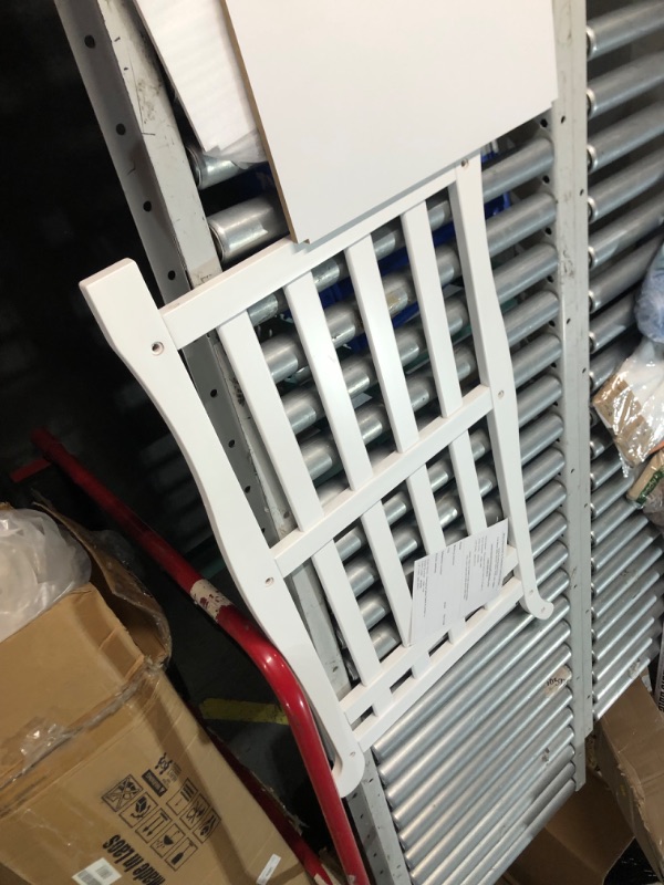 Photo 1 of ***PARTS ONLY - NOT FUNCTIONAL - SEE COMMENTS***
Babyletto Hudson 3-Drawer Changer Dresser with Removable Changing Tray in Washed Natural and White, Greenguard Gold Certified