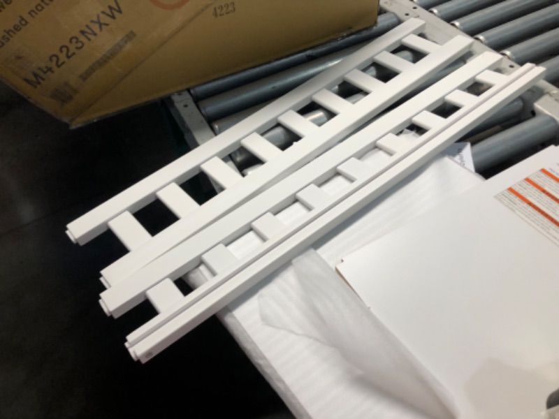 Photo 1 of ***PARTS ONLY - NOT FUNCTIONAL - SEE COMMENTS***
Babyletto Hudson 3-Drawer Changer Dresser with Removable Changing Tray in Washed Natural and White, Greenguard Gold Certified