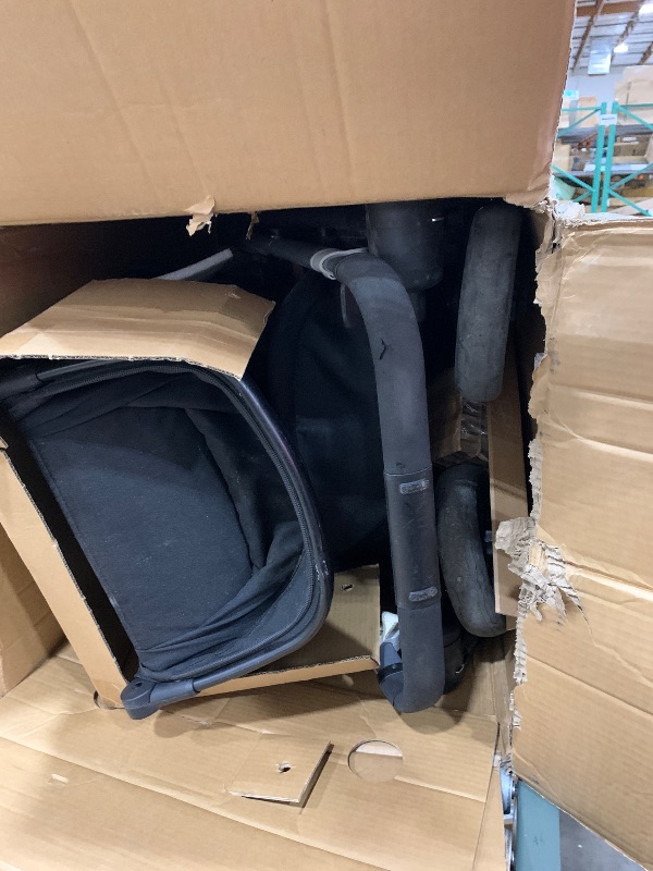 Photo 1 of ***VERY DIRTY*****Pivot Xpand Modular Travel System with LiteMax Infant Car Seat with Anti-Rebound Bar (Ayrshire Black)