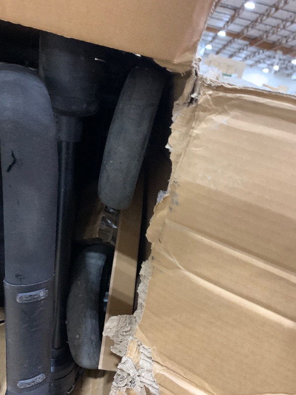Photo 1 of ***VERY DIRTY*****Pivot Xpand Modular Travel System with LiteMax Infant Car Seat with Anti-Rebound Bar (Ayrshire Black)