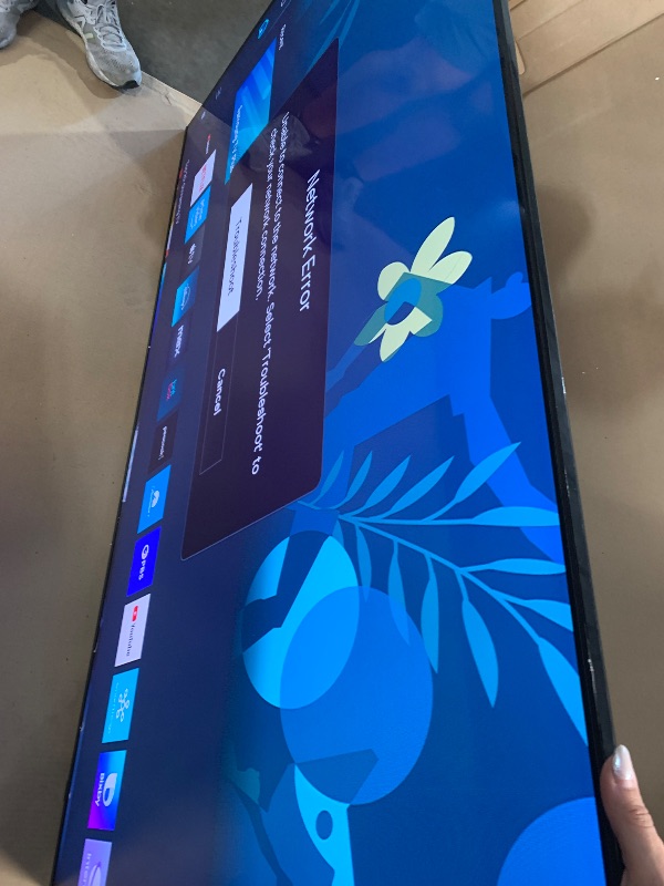 Photo 1 of (see all images) Samsung 70-Inch Class QLED 4K Q60D Series Quantum HDR Smart TV w/Object Tracking Sound Lite, Motion Xcelerator