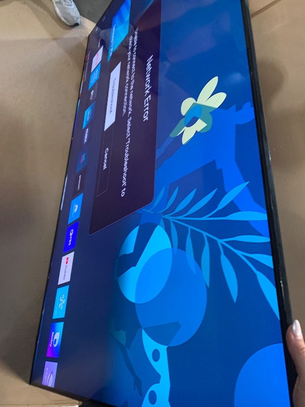 Photo 1 of (see all images) Samsung 70-Inch Class QLED 4K Q60D Series Quantum HDR Smart TV w/Object Tracking Sound Lite, Motion Xcelerator