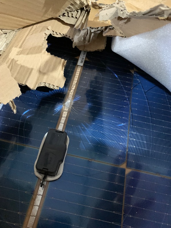 Photo 1 of *********SOLAR PANEL ON TOP IS DAMAGED***** SEE PICTURES FOR REFERENCE******SUNGOLDPOWER 16BB N-Type 2PCS 460W Bifacial PERC Solar Panels Monocrystalline,High Efficiency Solar Panel for Charging Station,Rooftop,Household,Marine,RV,On/Off Grid Solar System
