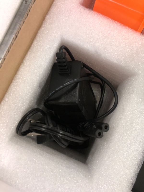Photo 1 of **************USED*****************
HIGHTOP Electric Strapping Machine JDC1316 for 1/2-5/8 Inch PP PET Strap Automatic Strapping Tool 2X4000mAh Battery Handheld Banding Tools for Plastic Packaging Strapping Tensioner Baler for Pallet